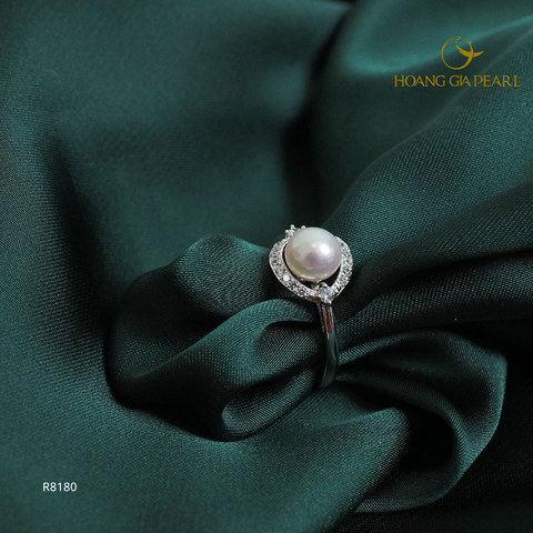 NHẪN NGỌC TRAI R8180