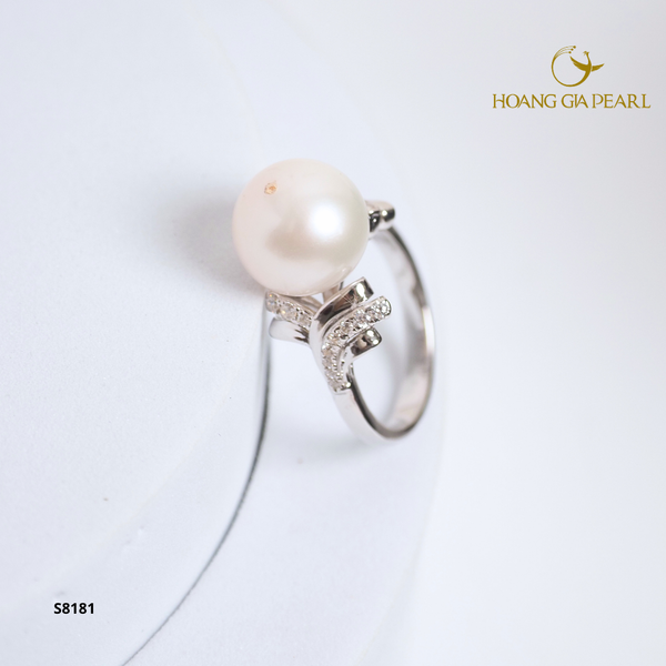 NHẪN NGỌC TRAI R8184