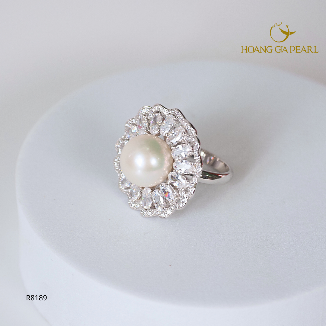 NHẪN NGỌC TRAI R8189
