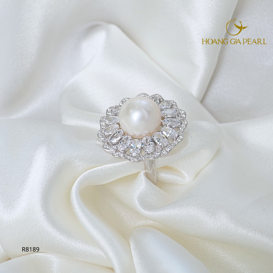 NHẪN NGỌC TRAI R8189