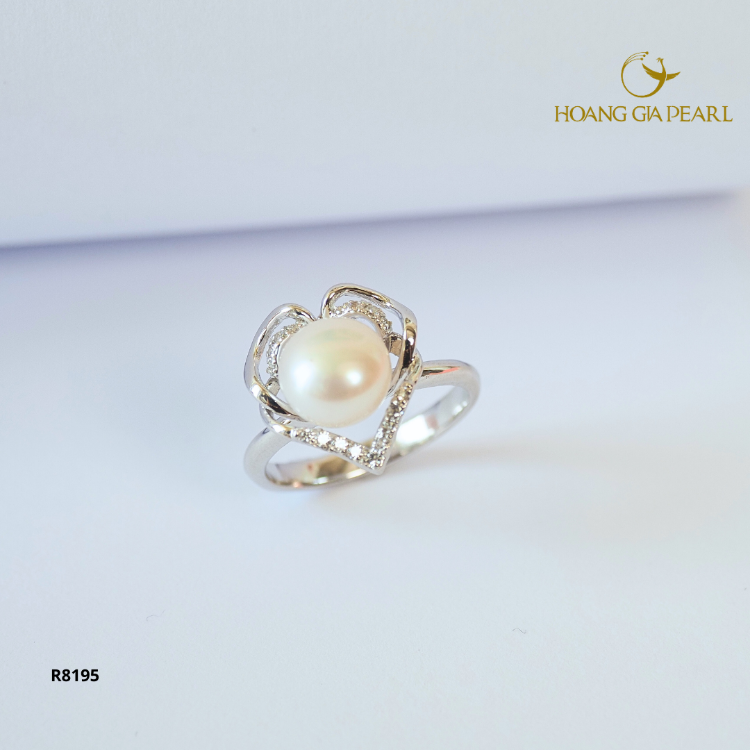 NHẪN NGỌC TRAI R8195