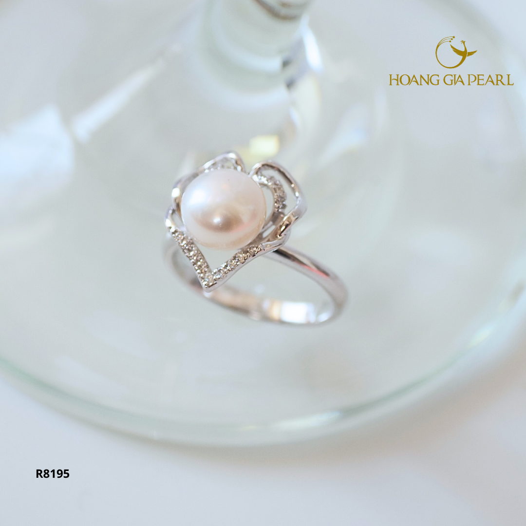 NHẪN NGỌC TRAI R8195