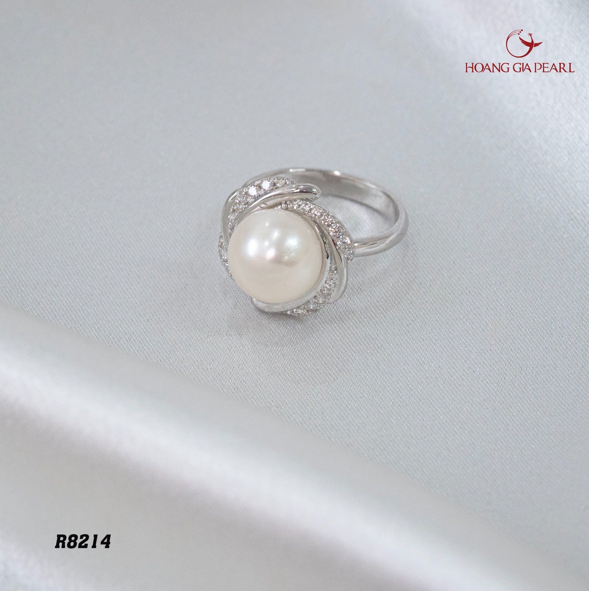 NHẪN NGỌC TRAI R8214