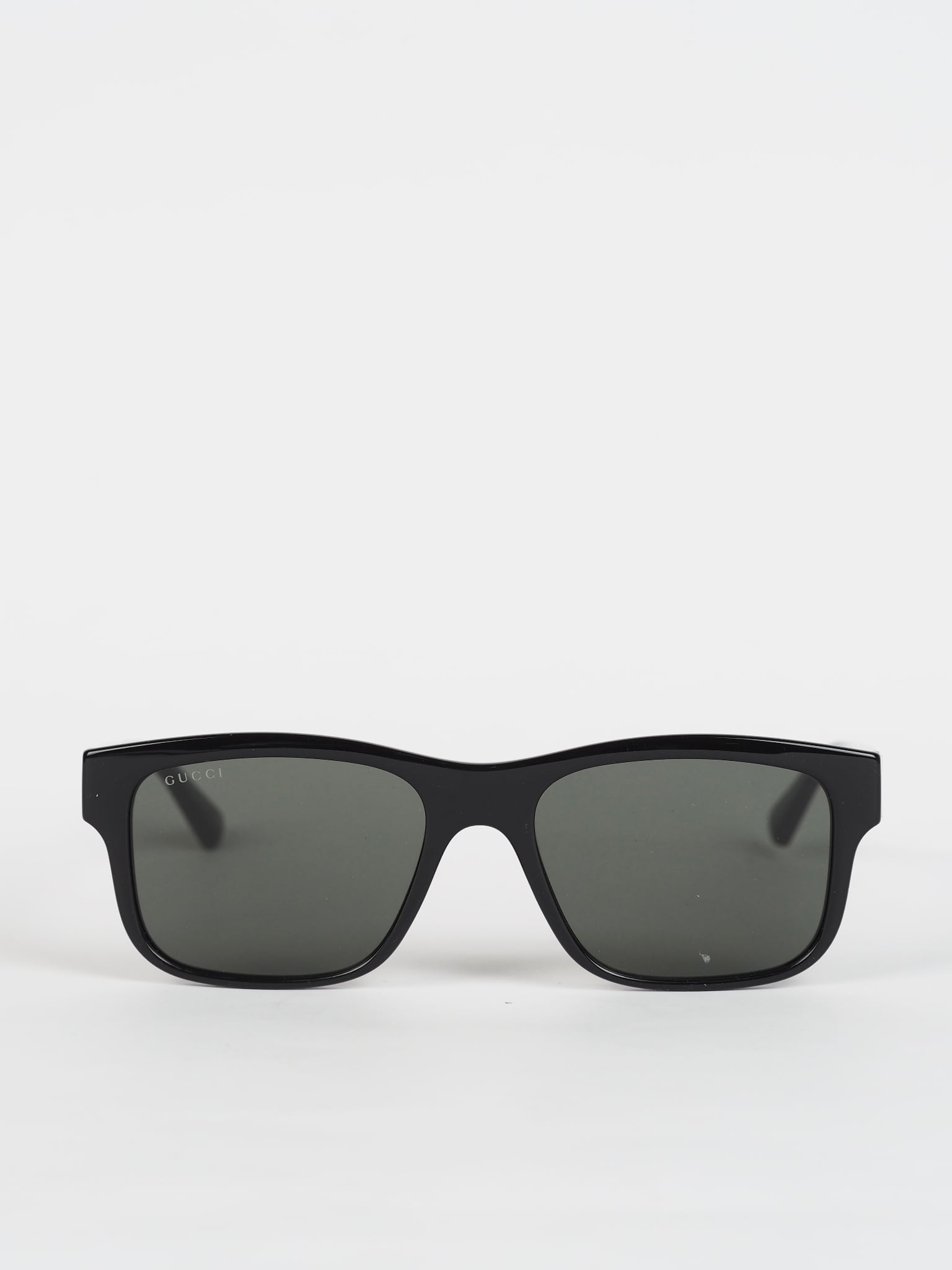 GG2085S 001