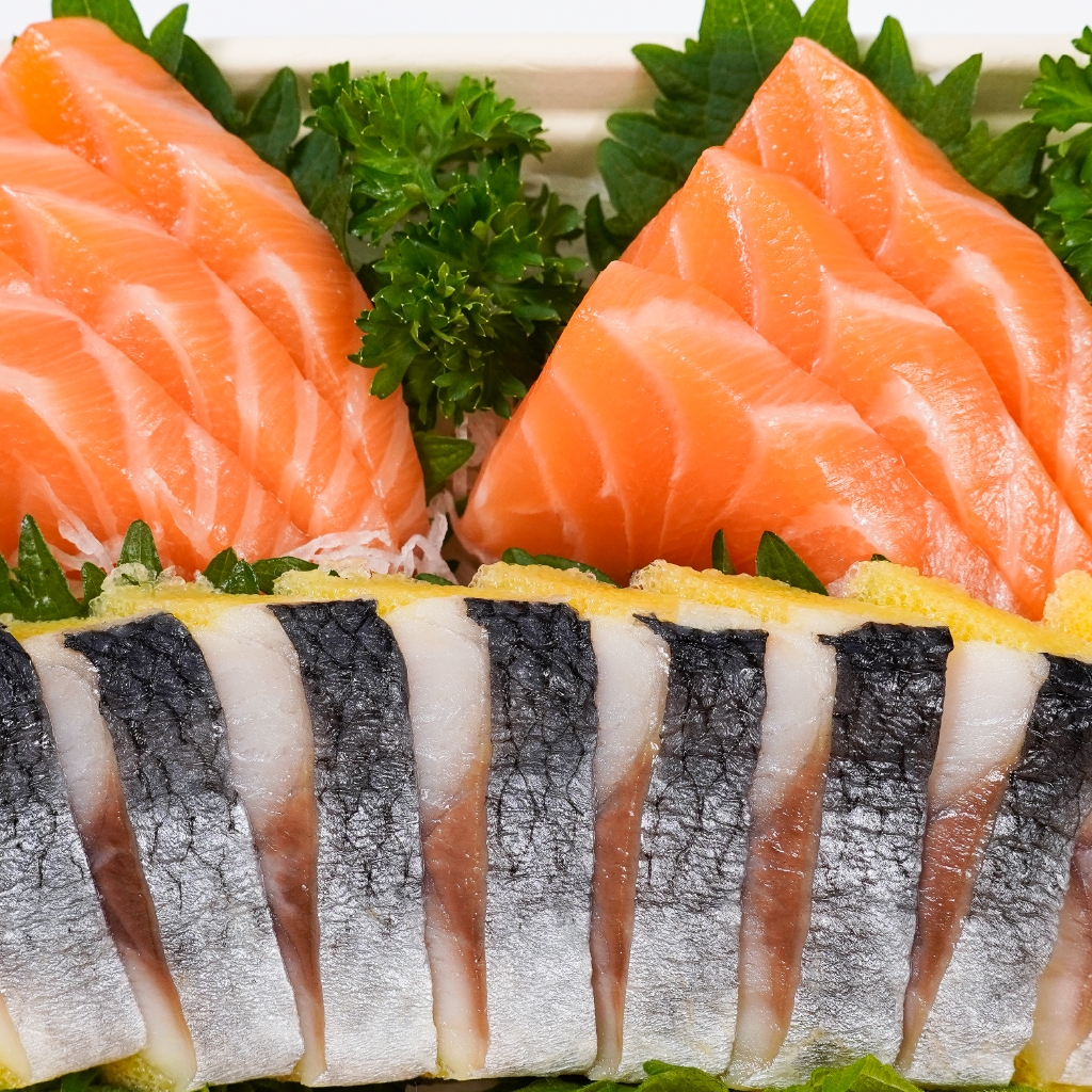 Sashimi combo 2M01 - KOGANE (Sāmon & Kanzunoko Nishin)