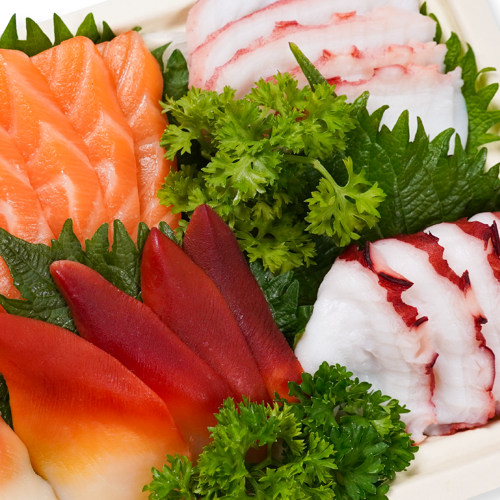 Sashimi combo 3M03 - GINCHŌ (Sāmon, Hokkigai & Tako)