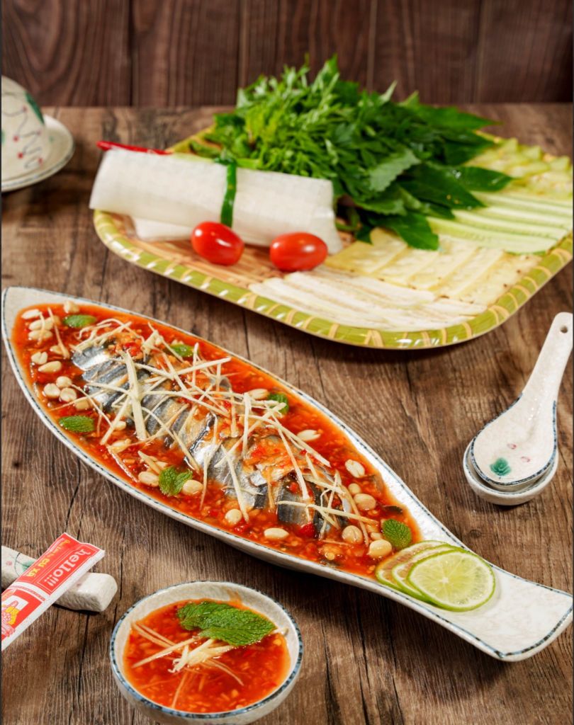  Gỏi Cá Trích Nam Ô Cuốn Bánh Tráng 