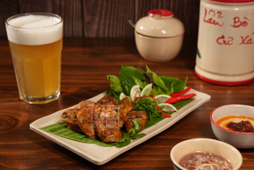  Dồi Sụn Bò Chấm Mắm Tôm 