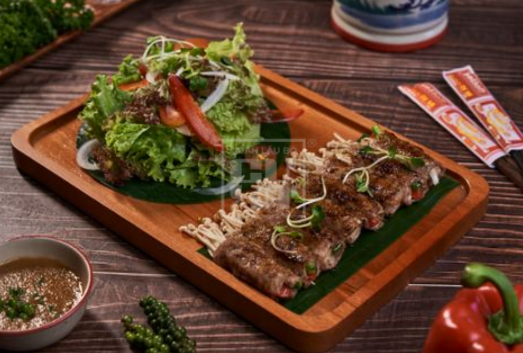  Gù Bò Nướng Cuộn Nấm Kim Châm 