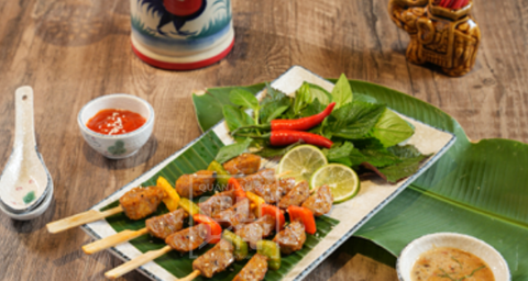  Xiên Bò Viên Gân Nướng Ớt Chuông 