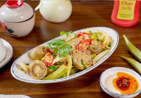  Đuôi Bò Xào Sate 