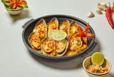  Vẹm Xanh Sốt Bơ Cay Chấm Bánh Mì 