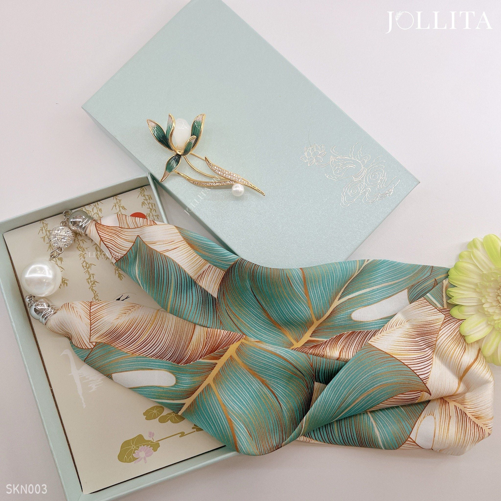  Set quà tặng 20/10 trâm cài áo khăn choàng cao cấp sang trọng SKN003 