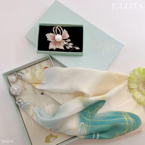  Set quà tặng 20/10 trâm cài áo khăn choàng cao cấp sang trọng SKN010 