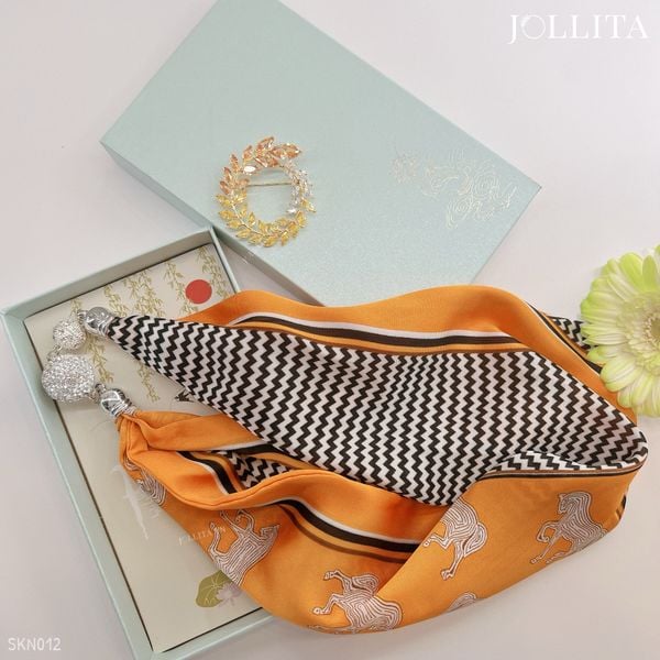  Set quà tặng 20/10 trâm cài áo khăn choàng cao cấp sang trọng SKN012 