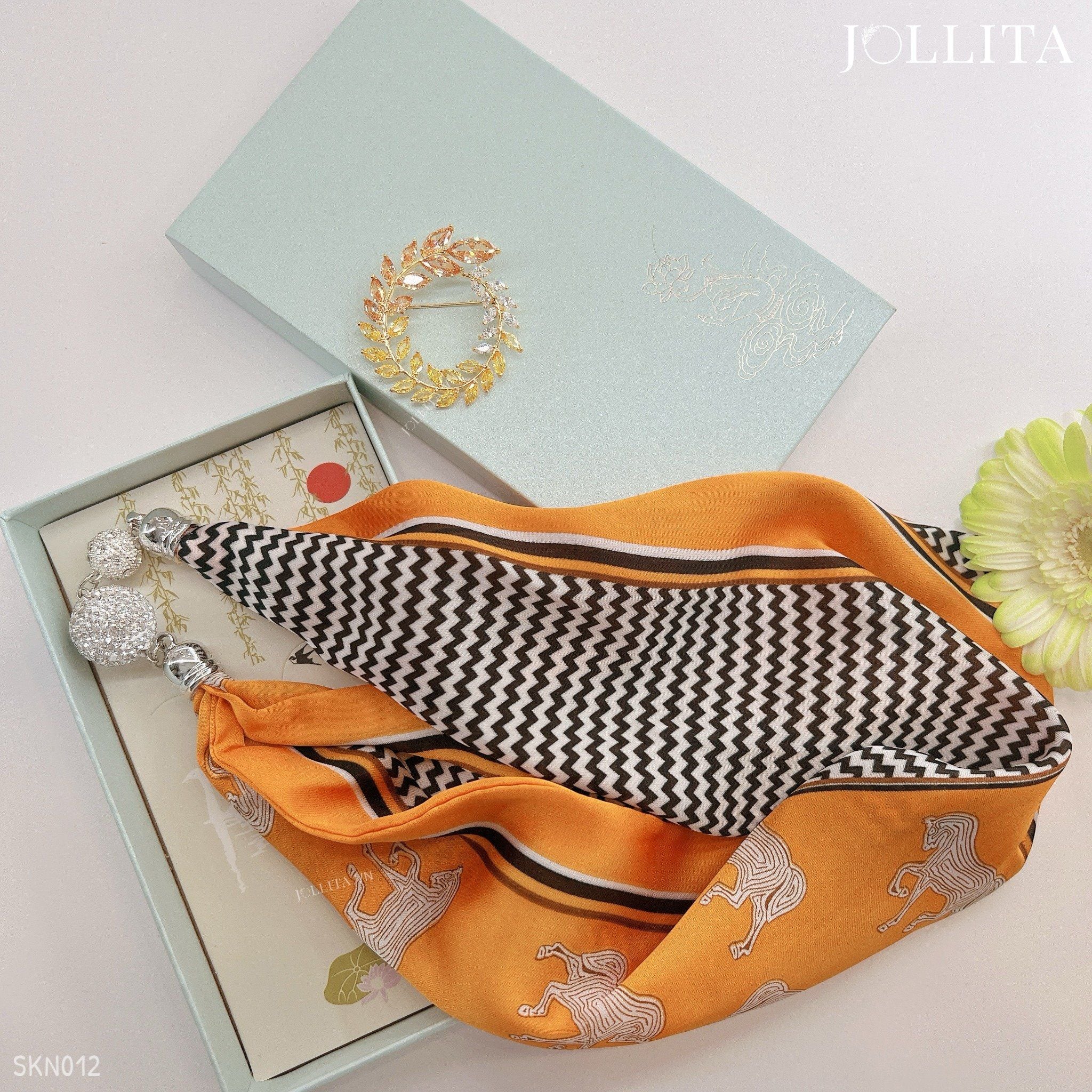  Set quà tặng 20/10 trâm cài áo khăn choàng cao cấp sang trọng SKN012 