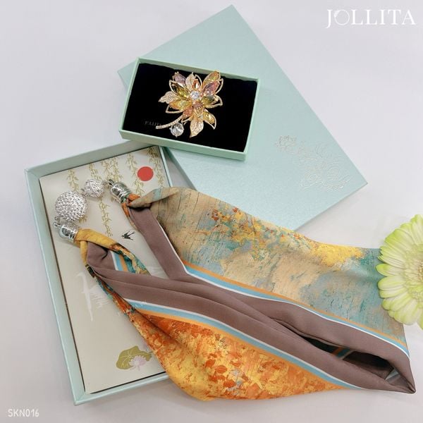  Set quà tặng 20/10 trâm cài áo khăn choàng cao cấp sang trọng SKN016 
