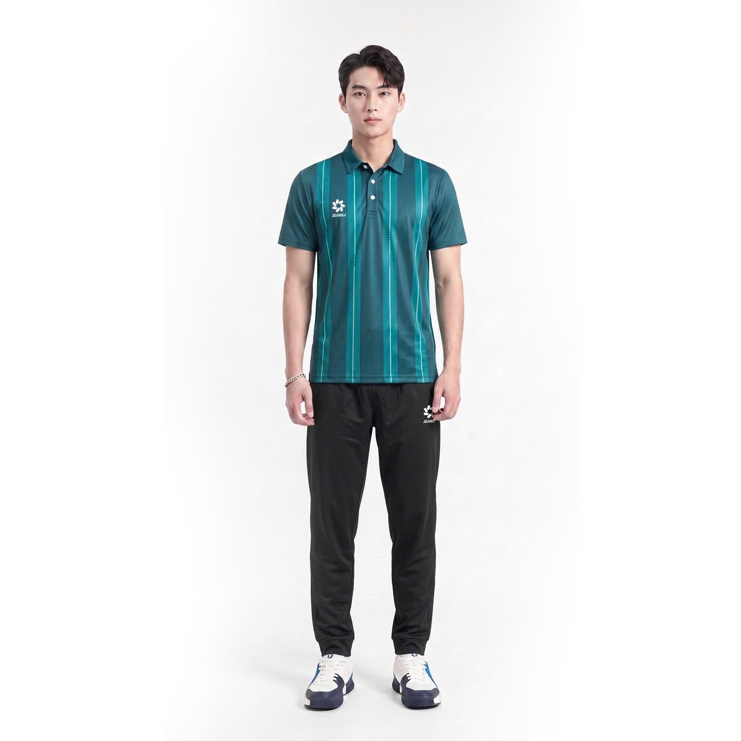  Quần Suvec cầu thủ và BHL 