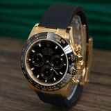 Đồng Hồ Rolex Cosmograph Daytona 116518LN-0043 Rep 1:1 Cao Cấp Vỏ Vàng Kim Mặt Đen Dây Cao Su