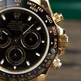 Đồng Hồ Rolex Cosmograph Daytona 116518LN-0043 Rep 1:1 Cao Cấp Vỏ Vàng Kim Mặt Đen Dây Cao Su