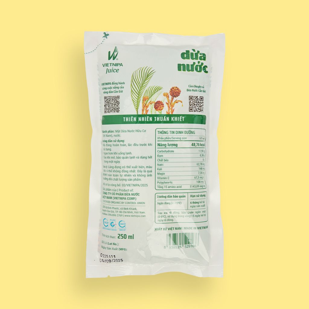  Dừa Nước VIETNIPA Juice 250 ml 