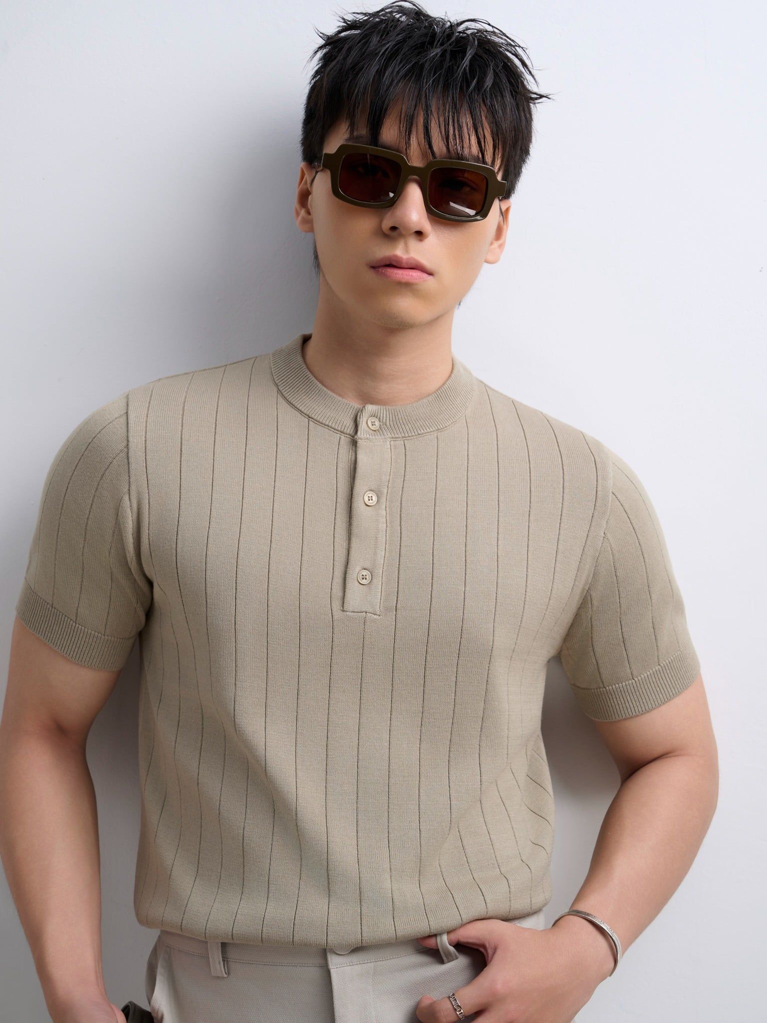  ÁO THUN NAM DỆT KIM N743-REGULAR FIT OLIVE 