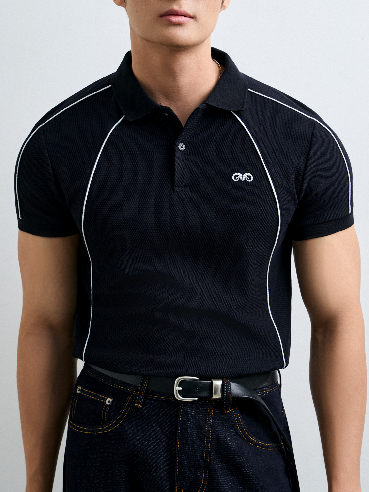  POLO NAM 9009-SLIM FIT ĐEN CHỈ NỔI VIỀN TRẮNG 