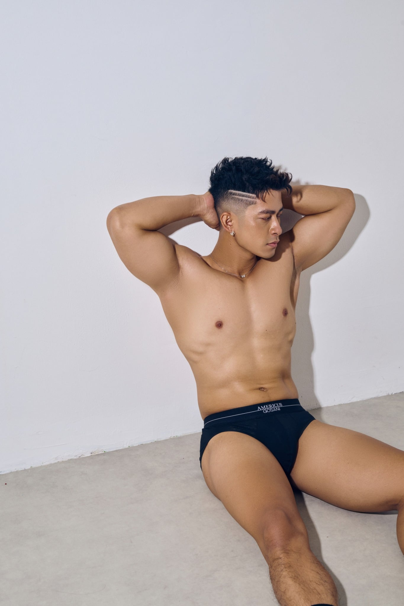  UNDERWEAR HI16-TAM GIÁC ĐEN 