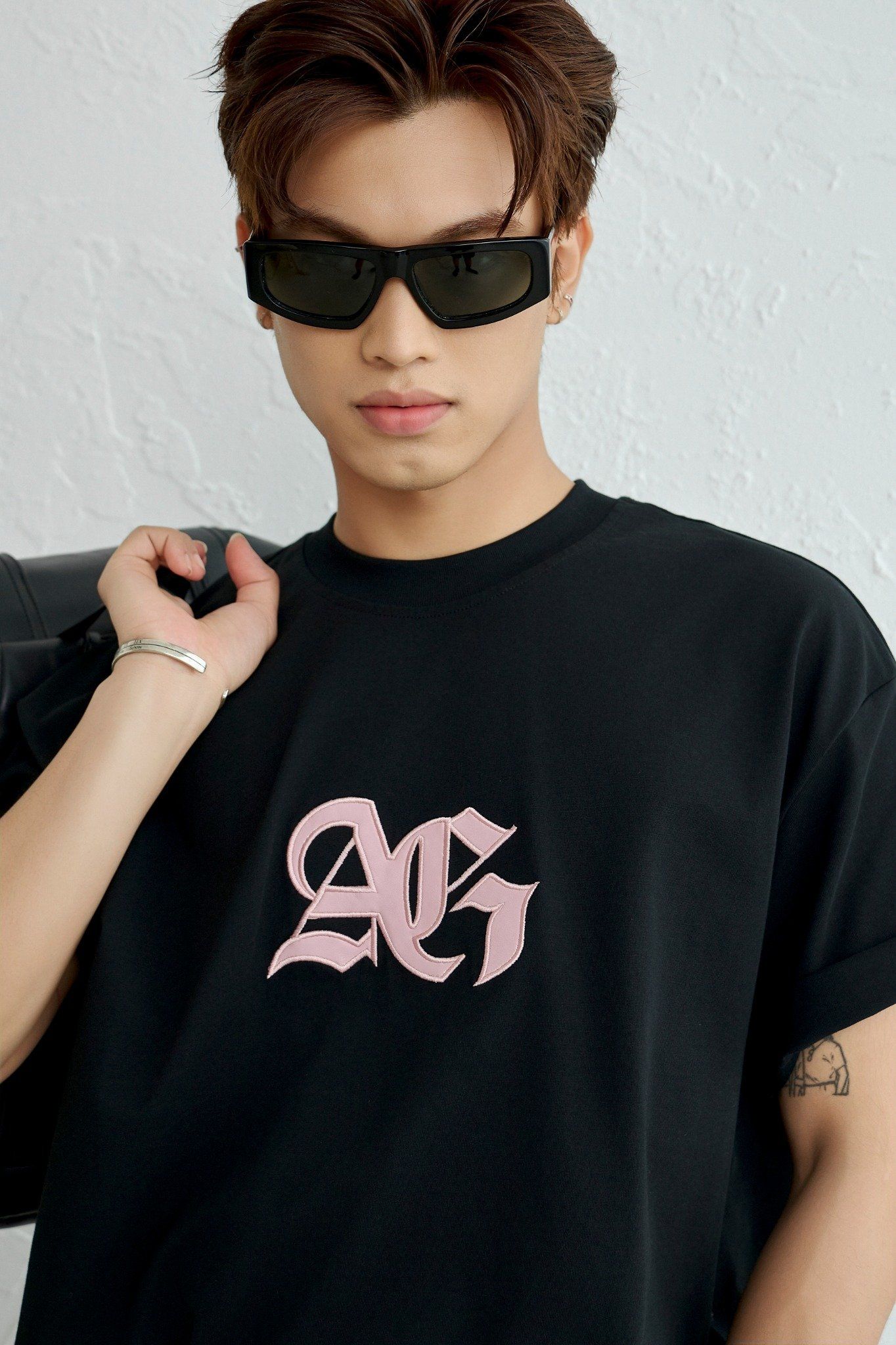  ÁO THUN NAM HT23-LOOSE FIT ĐEN 