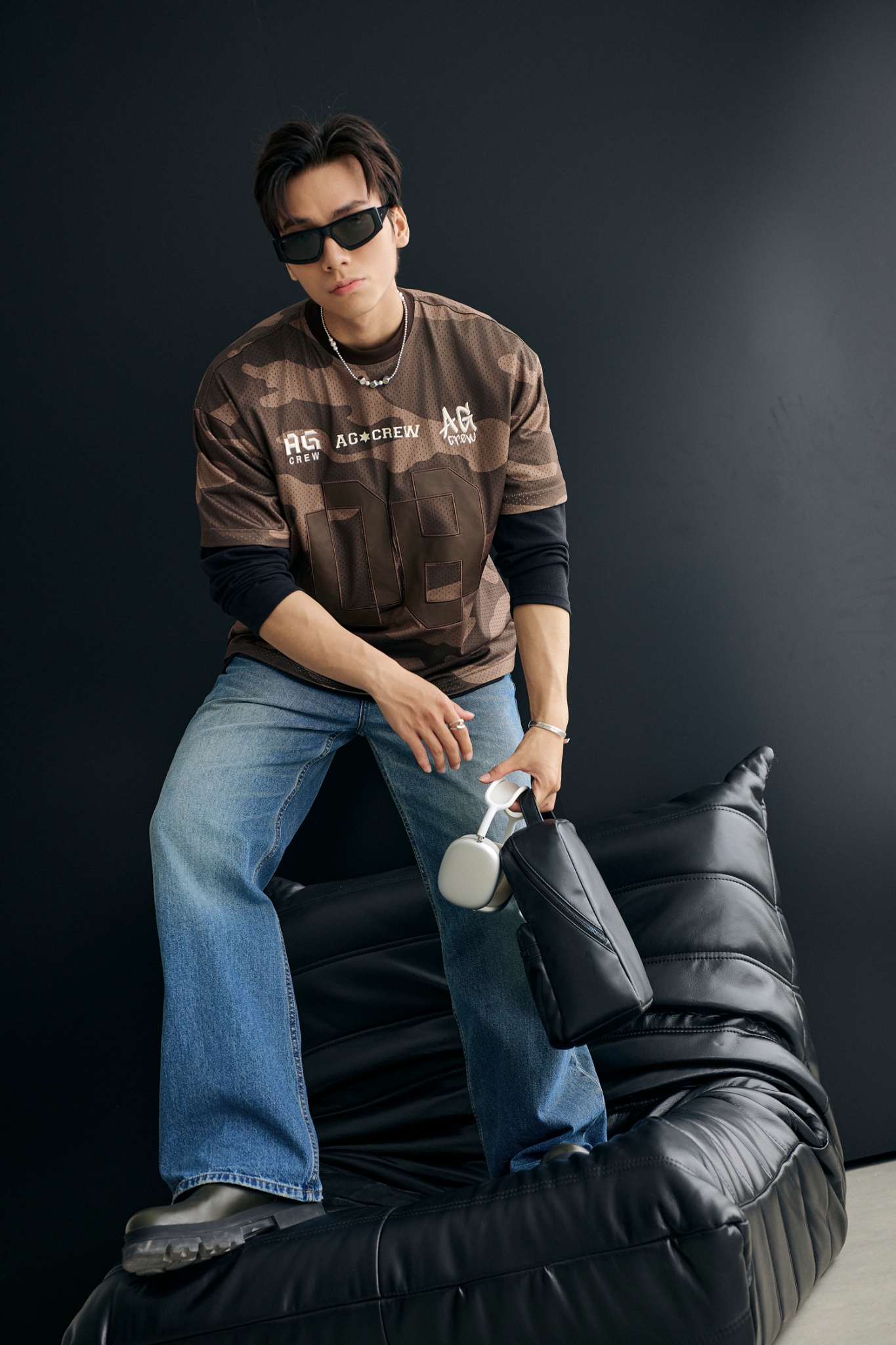  ÁO THUN NAM HT25-LOOSE FIT BÔNG LÍNH NÂU 