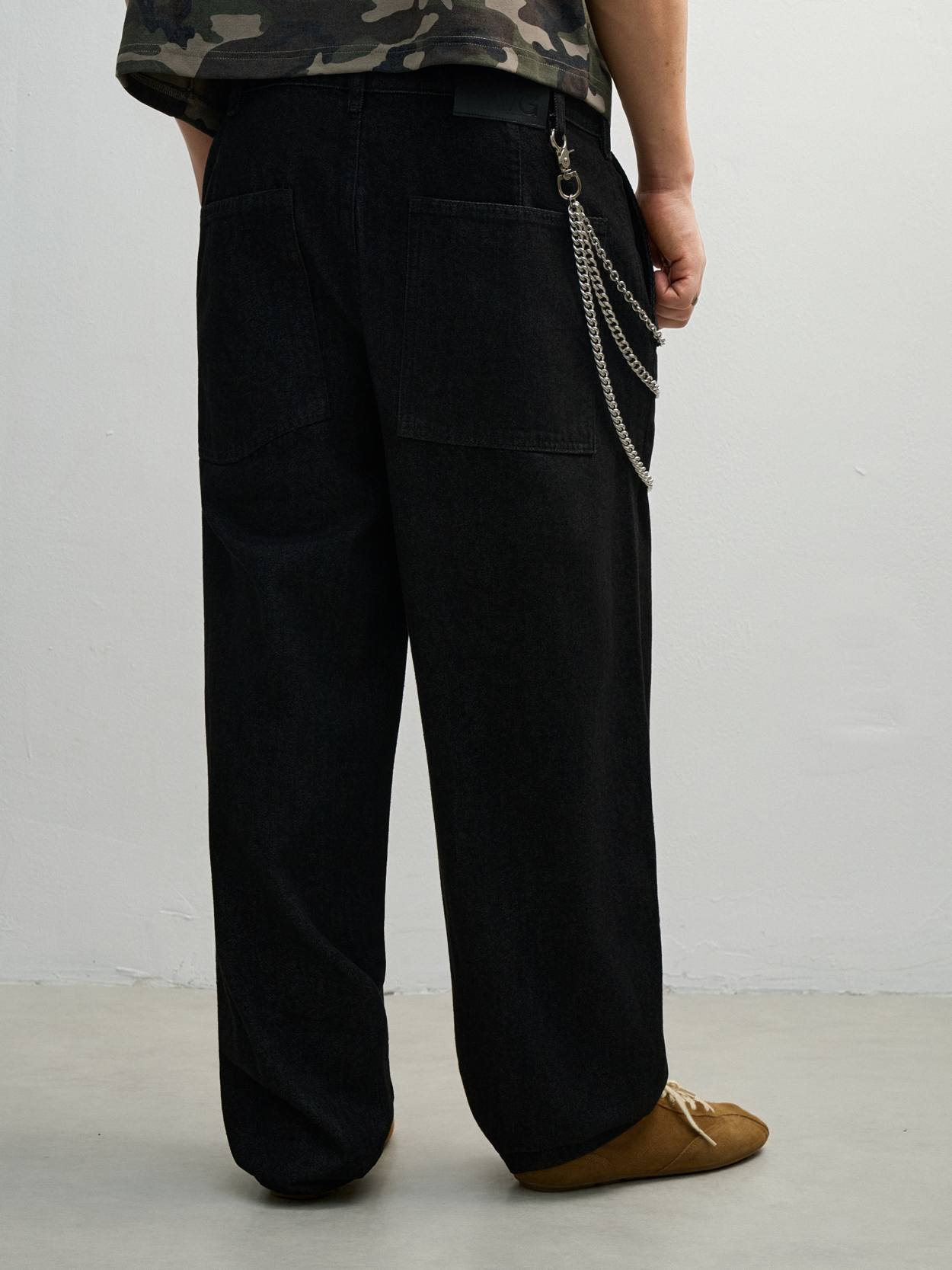  JEAN NAM K01-LOOSE FIT XANH ĐEN 