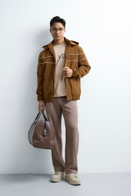  KHOÁC NAM POLY TL13- REGULAR FIT NÂU 