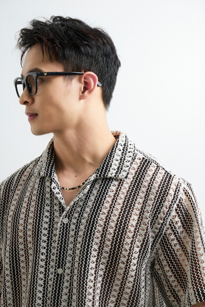  SOMI NAM TR542-LOOSE FIT CUBAN TRẮNG SỌC ĐEN 