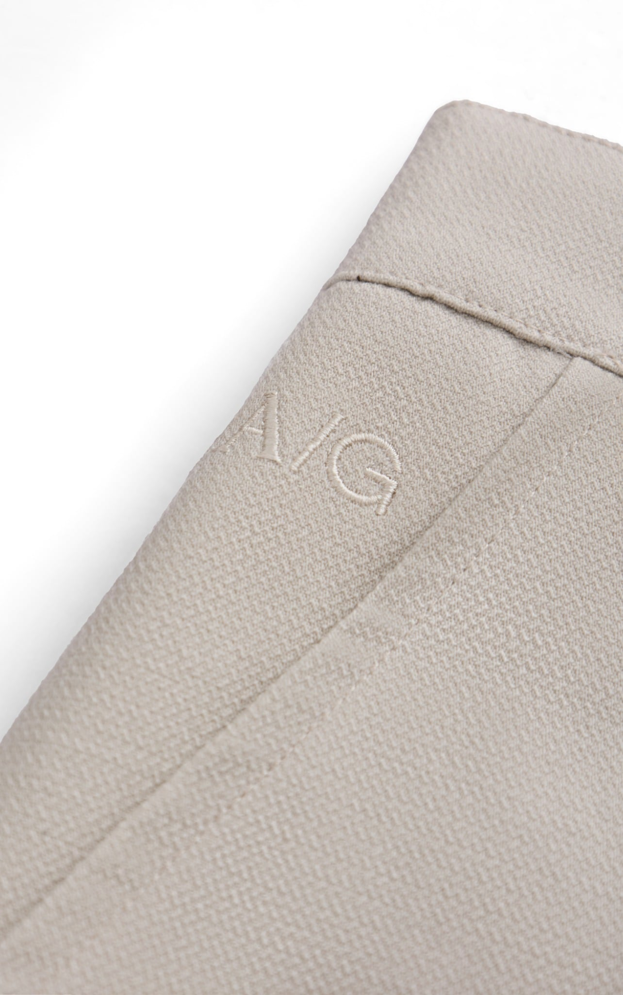  SHORT NAM TT08-REGULAR FIT KEM OW 