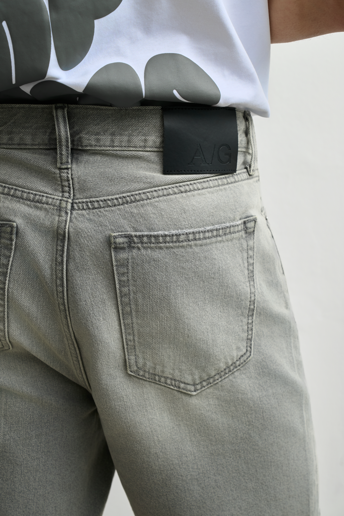  SHORT NAM JEAN X2-LOOSE FIT XÁM WASH 