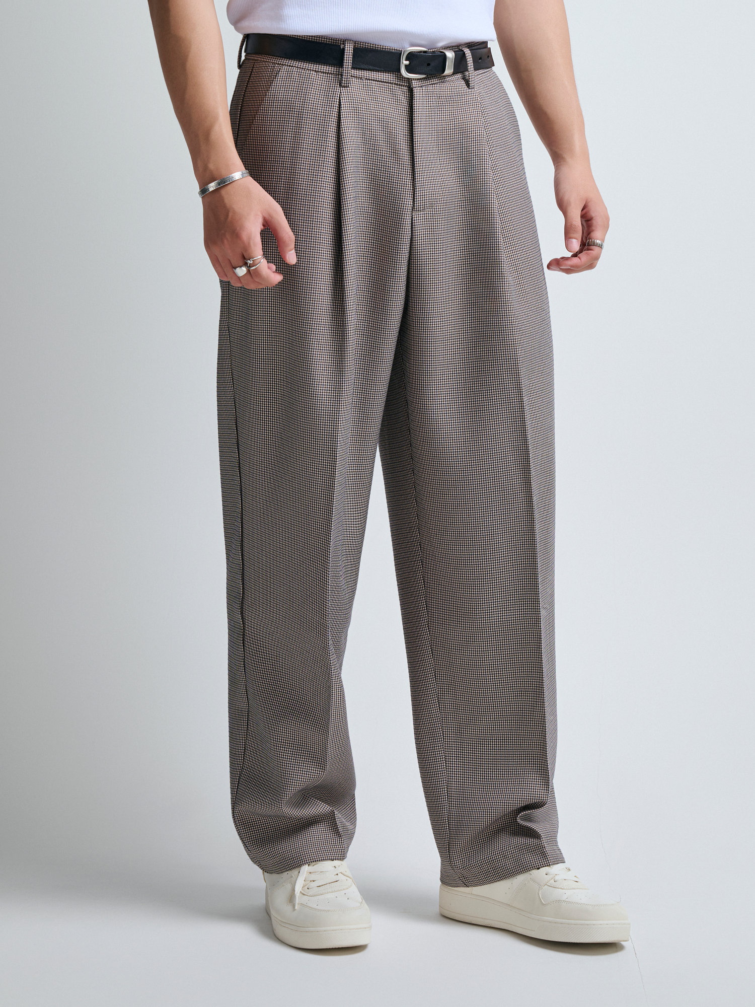  QUẦN TÂY NAM Z01-LOOSE FIT Ô NHUYỄN NÂU 