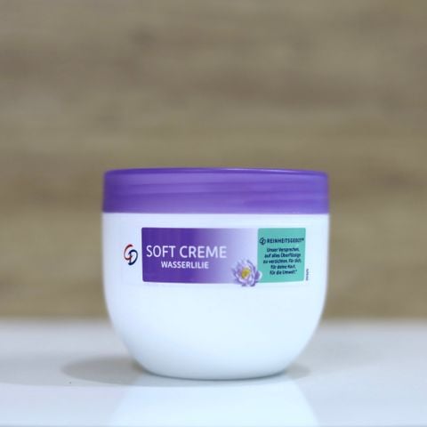  Kem dưỡng CD hộp 300ml 