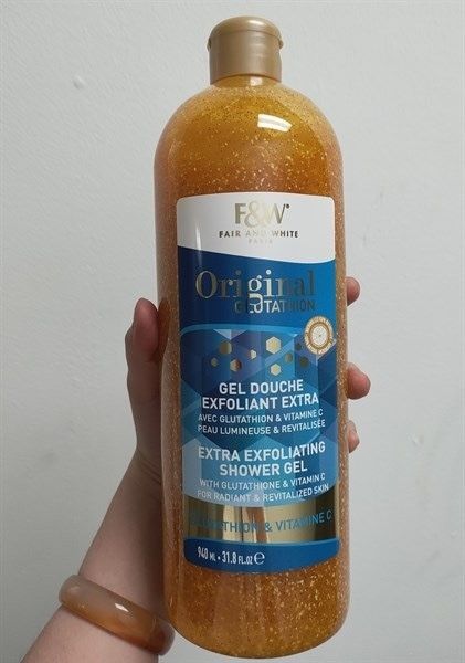  Gel tắm tẩy tế bào chết exfoliating extra Original glutathion màu vàng đậm 