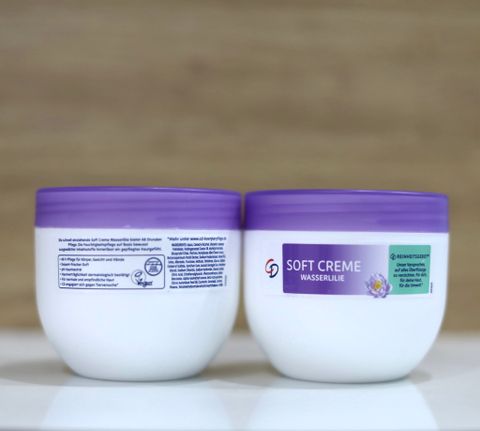  Kem dưỡng CD hộp 300ml 