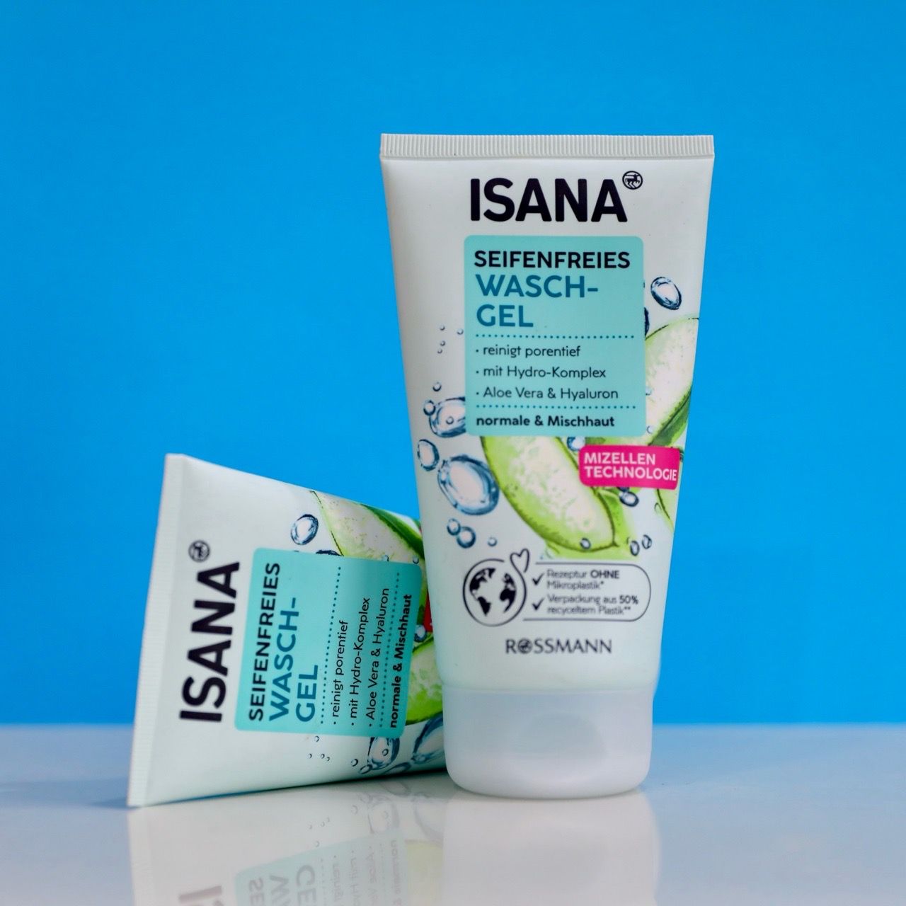  Sữa rửa mặt Isana lô hội tuýp 150ml 