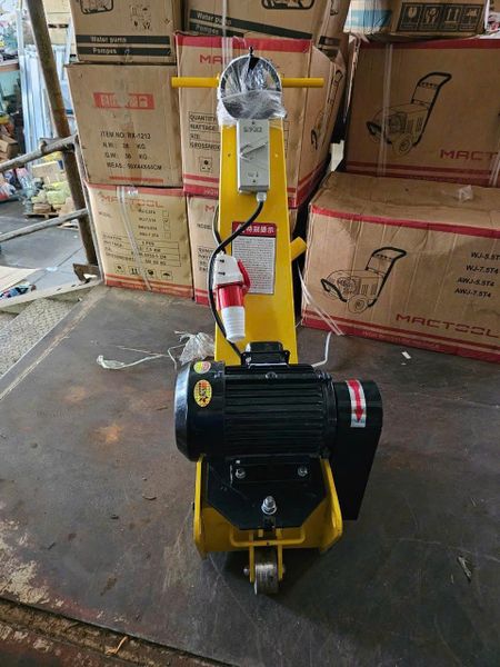 Máy băm nền hạ cốt tẩy sơn bê tông nhựa 4KW Turbo TBB4000