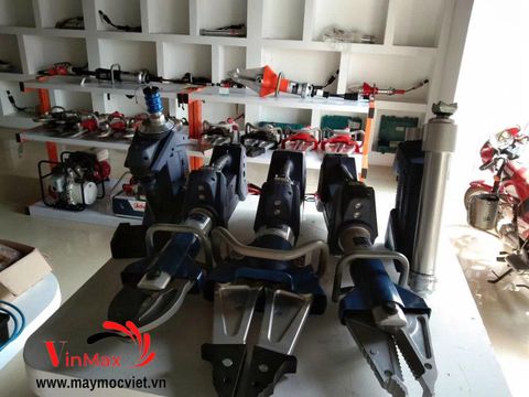 Banh Cắt Thủy Lực Dùng Pin Belton SC357-E