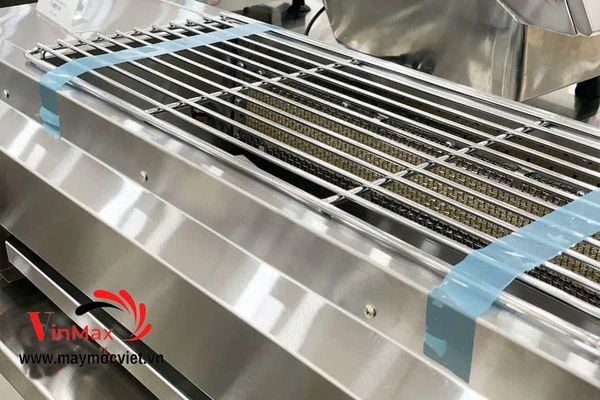 Bếp nướng thịt xiên không khói Turbo T120