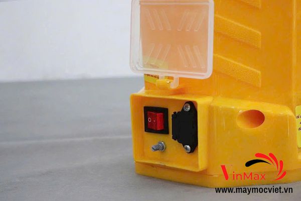 Bình xịt điện Mitsukaisho Li20