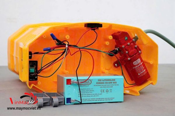 Bình xịt điện Mitsukaisho Li20