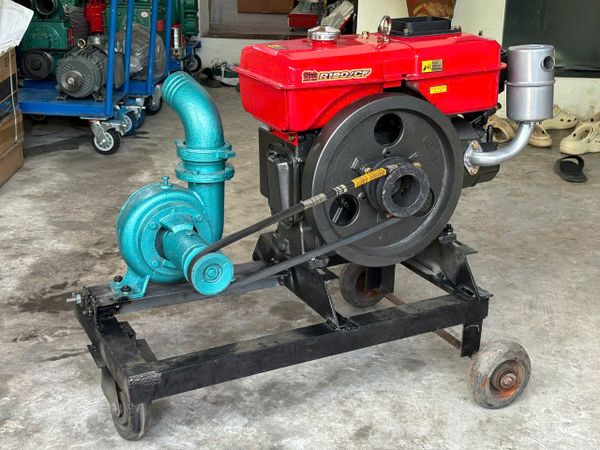 Máy Bơm Nước Đầu Nổ Mát Nước Diesel D8 Phi 76mm Dùng Dây Curoa