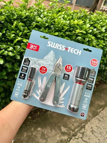 Bộ dụng cụ cao cấp Kìm Đa Năng 17 chức năng và 2 Đèn pin led cao cấp SWISS+TECH ST001256