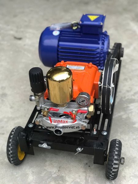 Bộ Xịt Rửa 3 Pha Ty Sứ Motor 2.2kW – Đầu Xịt CS49CP