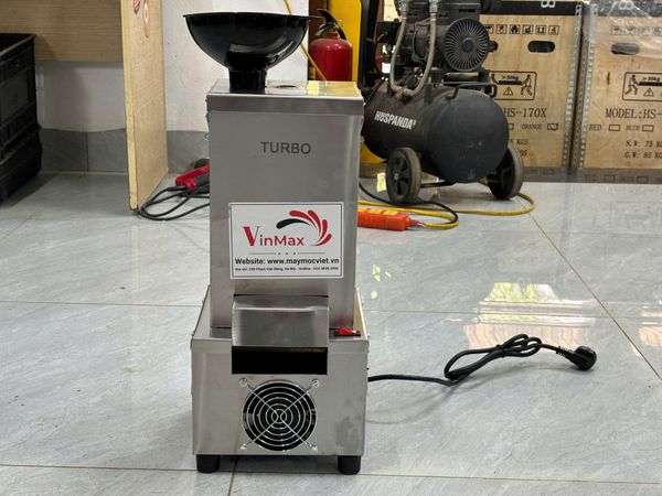 Máy bóc vỏ lụa hạt lạc mini gia đình dùng điện 220V Turbo TBL30