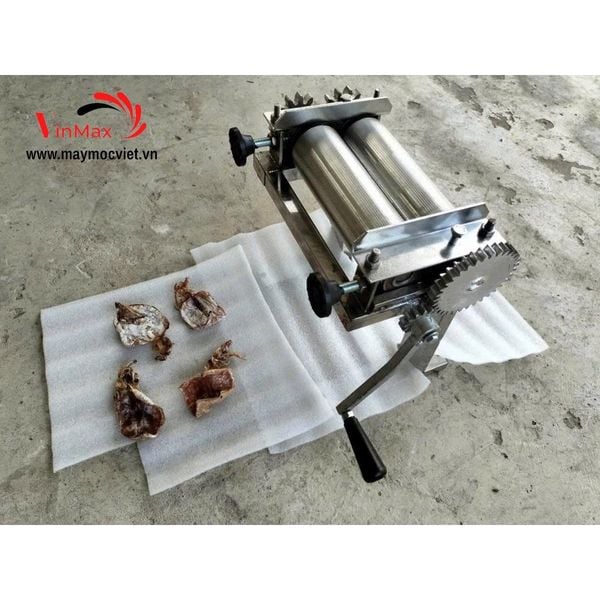 Máy Cán Mực, Cá Khô Quay Tay Inox Hàng Việt Nam CM176